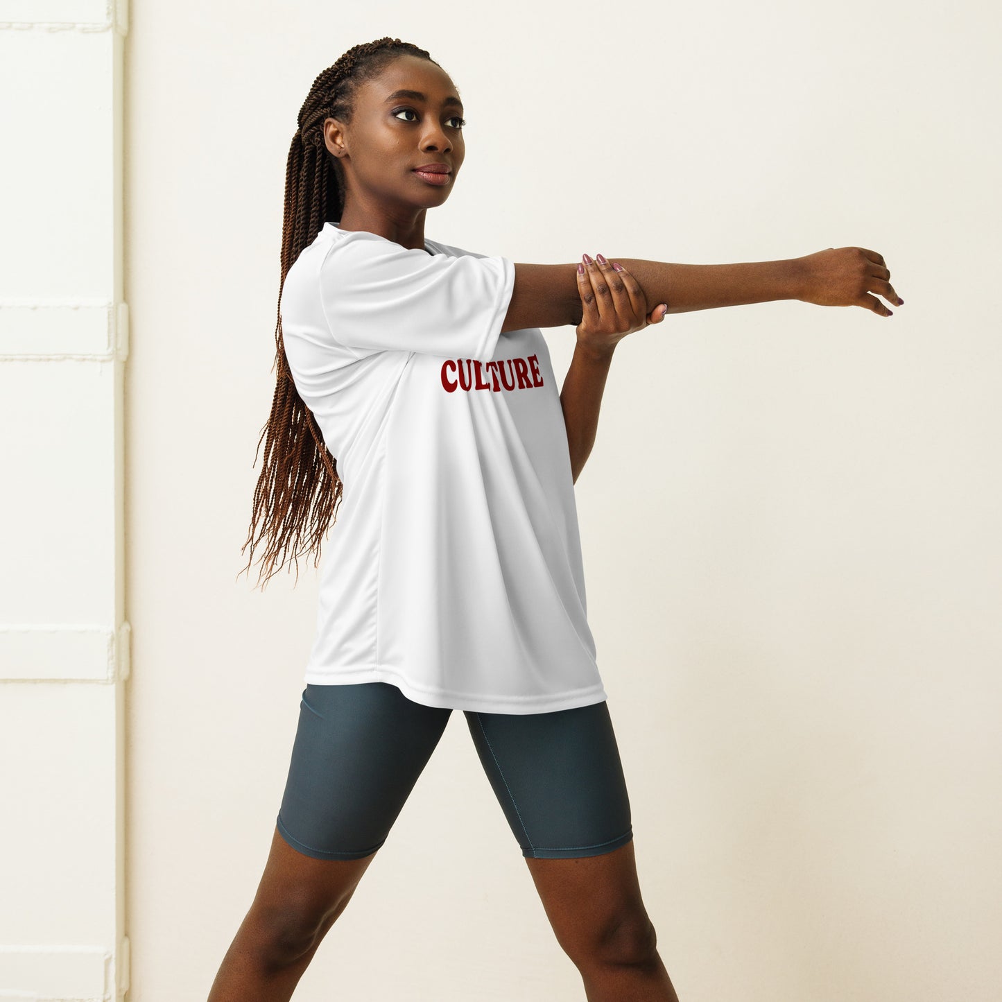 CULTURE "PERFORMANCE CREW" WHITE TSHIRT